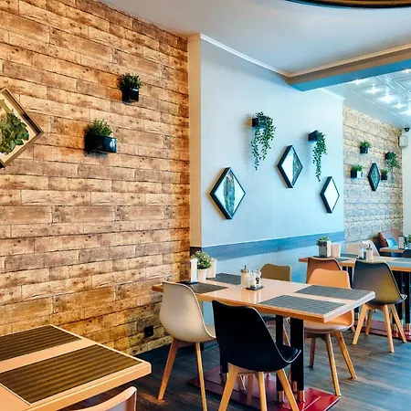 Home Hotel Hotel 3*