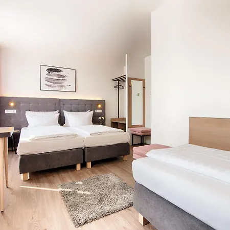 Home Hotel Hotel 3*