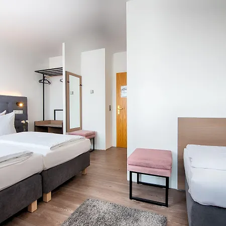 Hotel Home Hotel