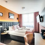 Home Hotel 3* דורטמונד