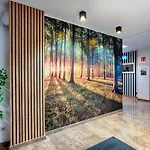 Home Hotel מלון 3*