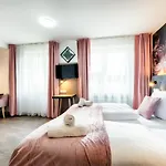 Home Hotel 3* דורטמונד