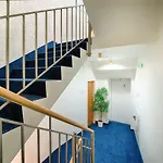 מלון Home Hotel 3*