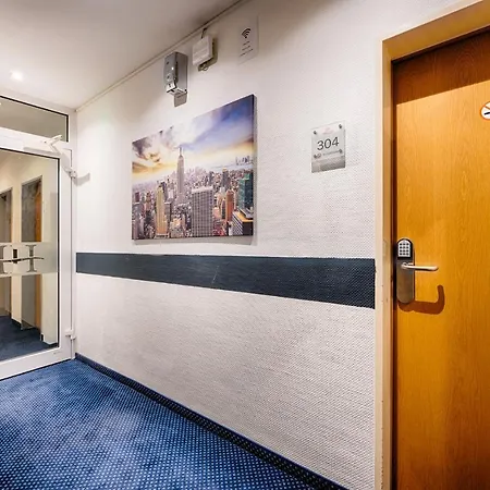 Home Hotel فندق دورتموند