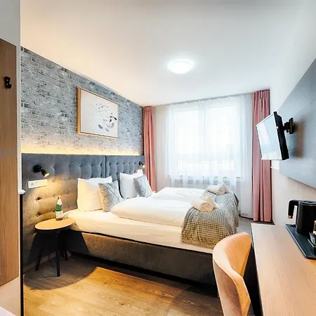 ホテル Home Hotel 3*