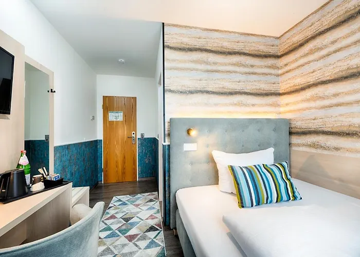 Home Hotel 3* 도르트문트