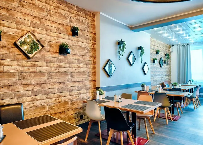 Home Hotel 호텔 3*