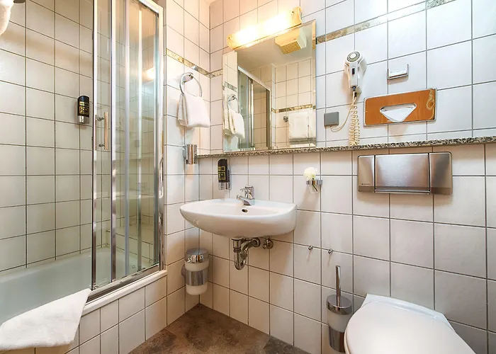 Home Hotel 3* 도르트문트